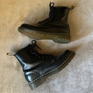 DR MARTENS Black Leather Boots 1460 Size 8